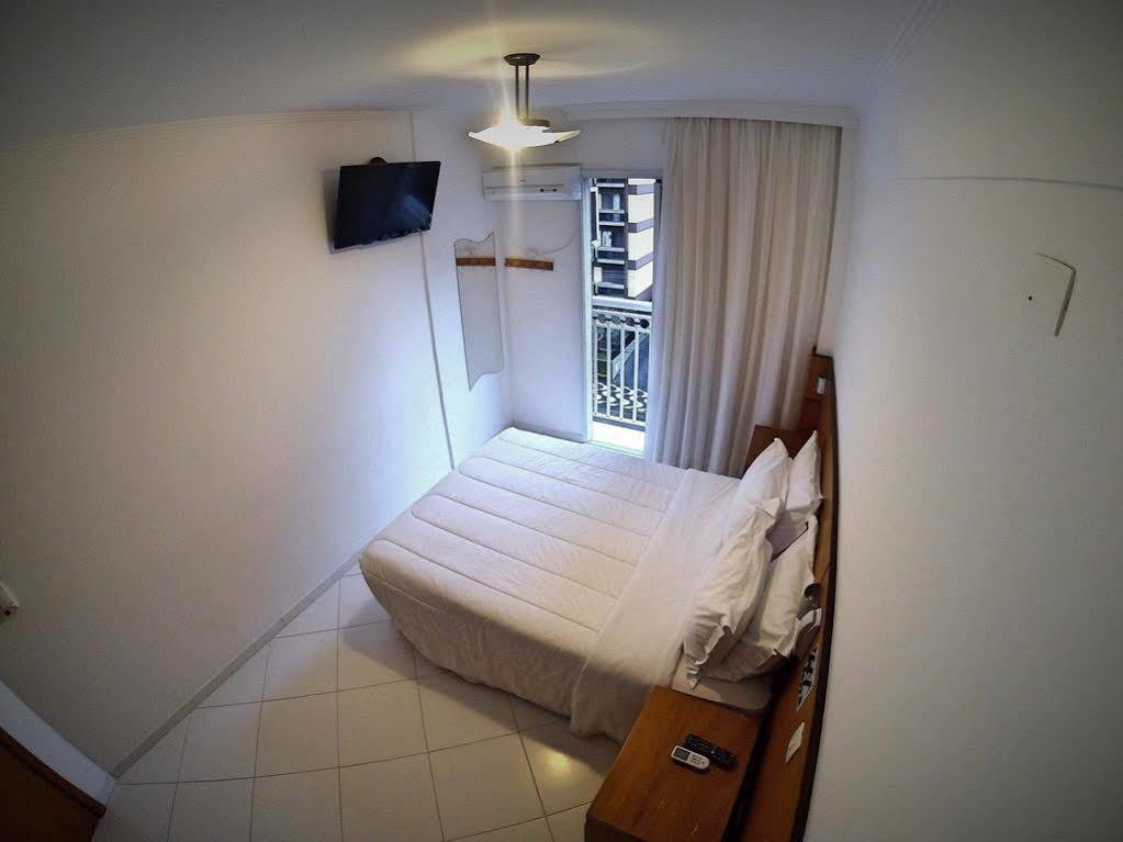 Atlantico Inn Apart Hotel Santos  Bagian luar foto